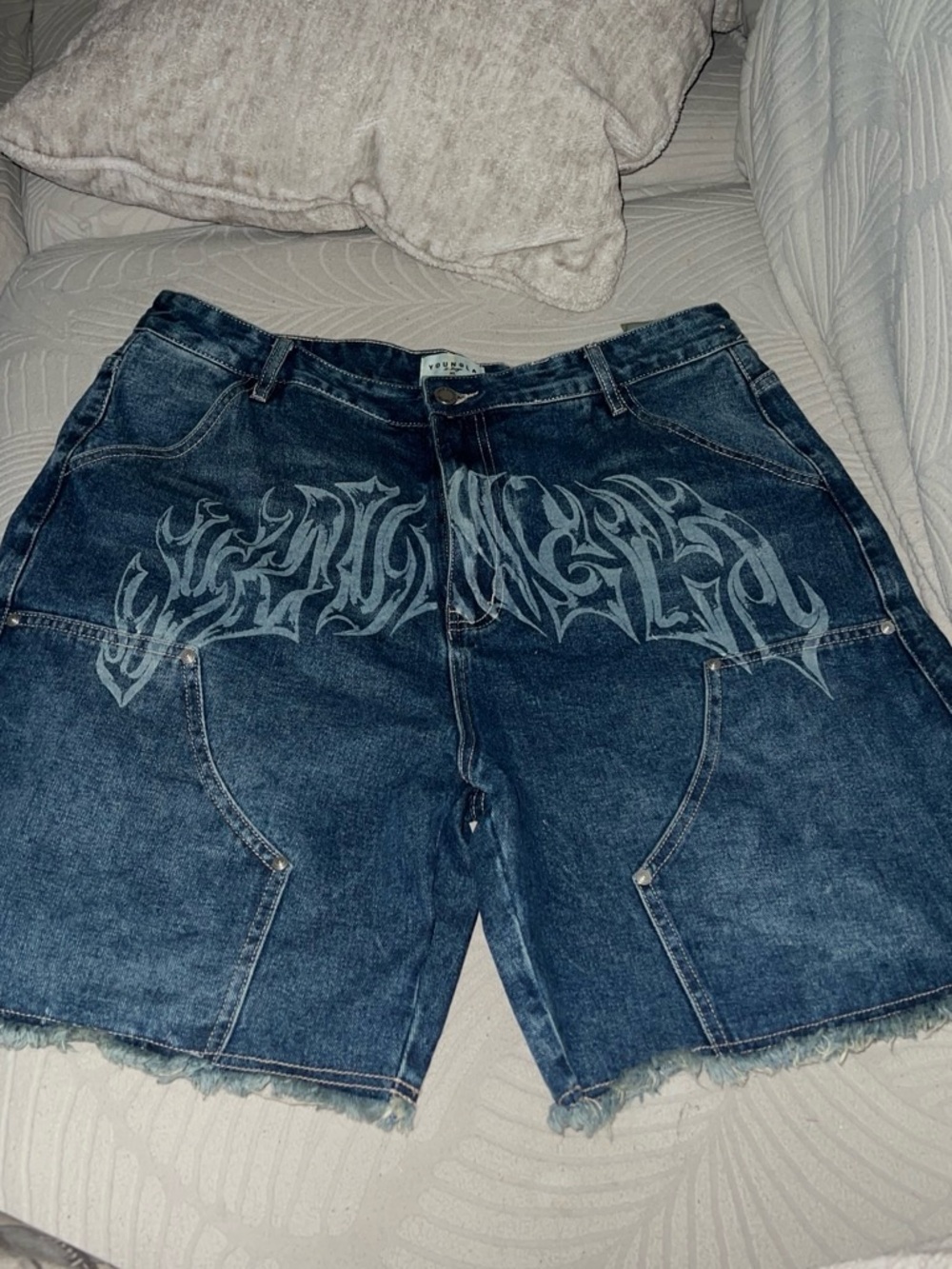 YoungLA gangsta jorts
